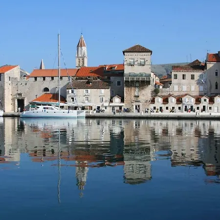 Luce Διαμέρισμα *